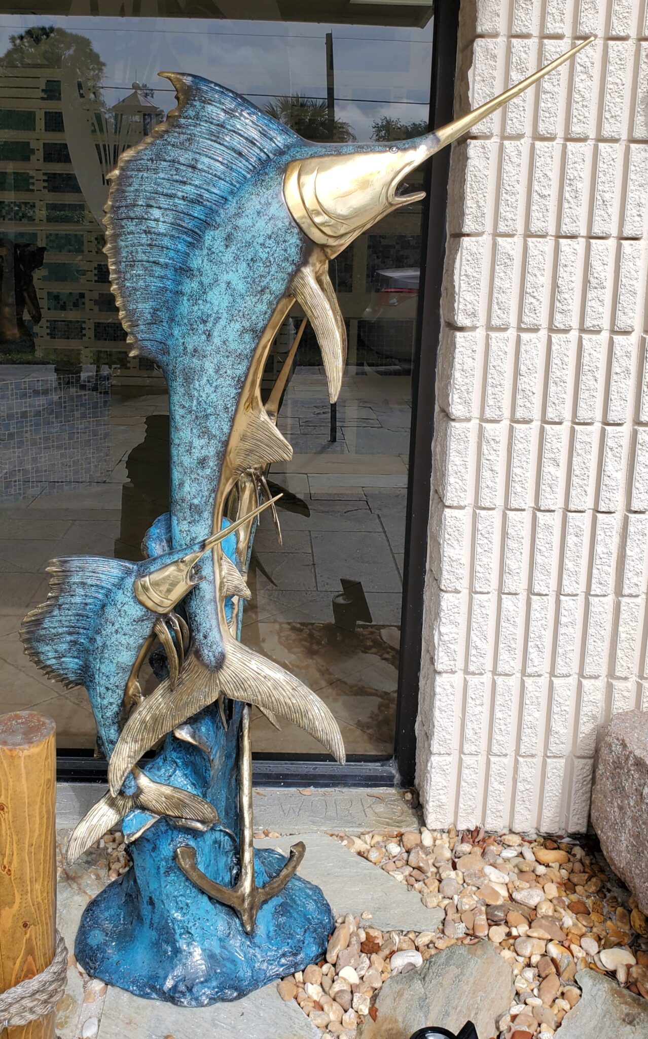 Three Sailfish with Anchor Statue / Fountain Treasure Tile